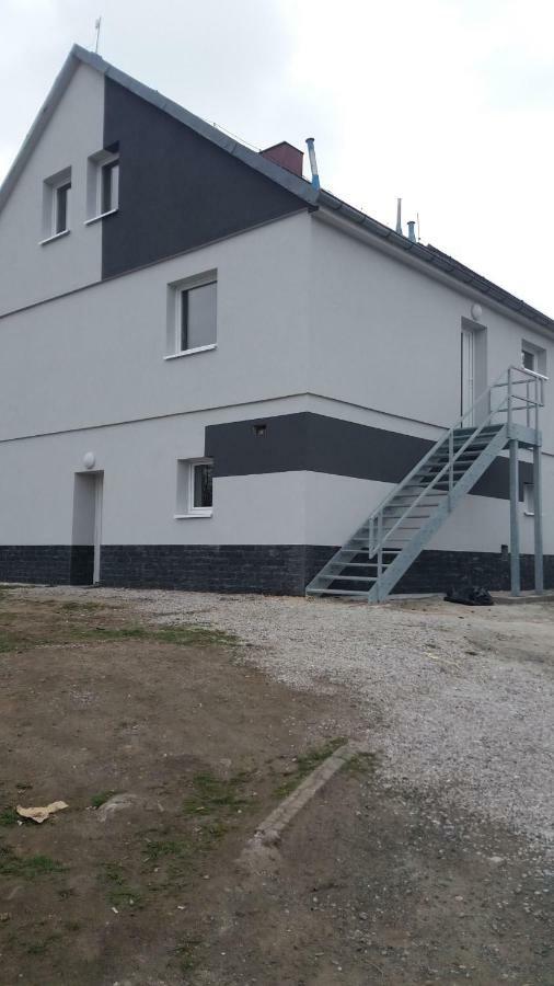 Simona * Hostka (Pilsen)